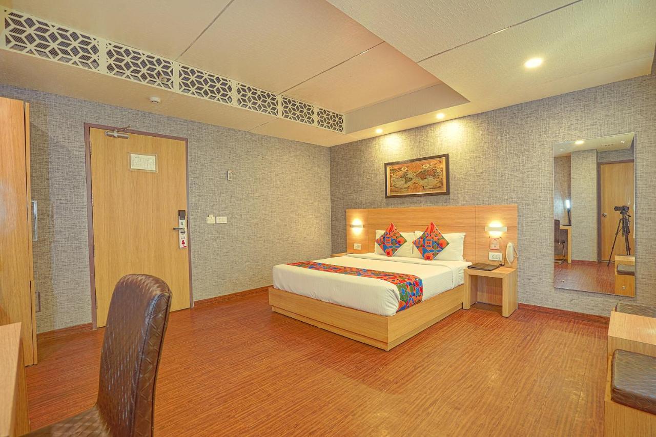 Fabhotel Prime The Solitaire Express Dehradun Exterior photo